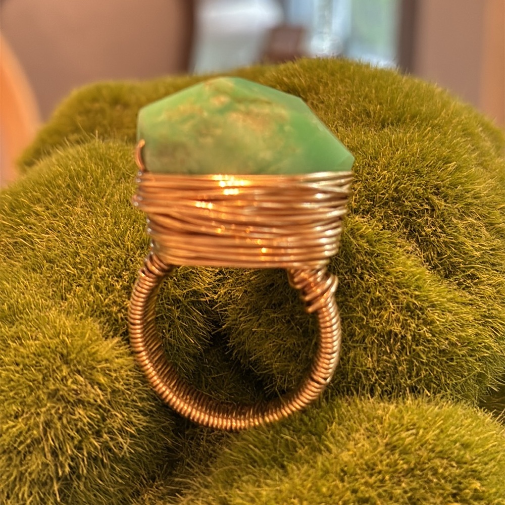 Gold Wire Wrapped Green Stone Ring - Picture 4 of 12